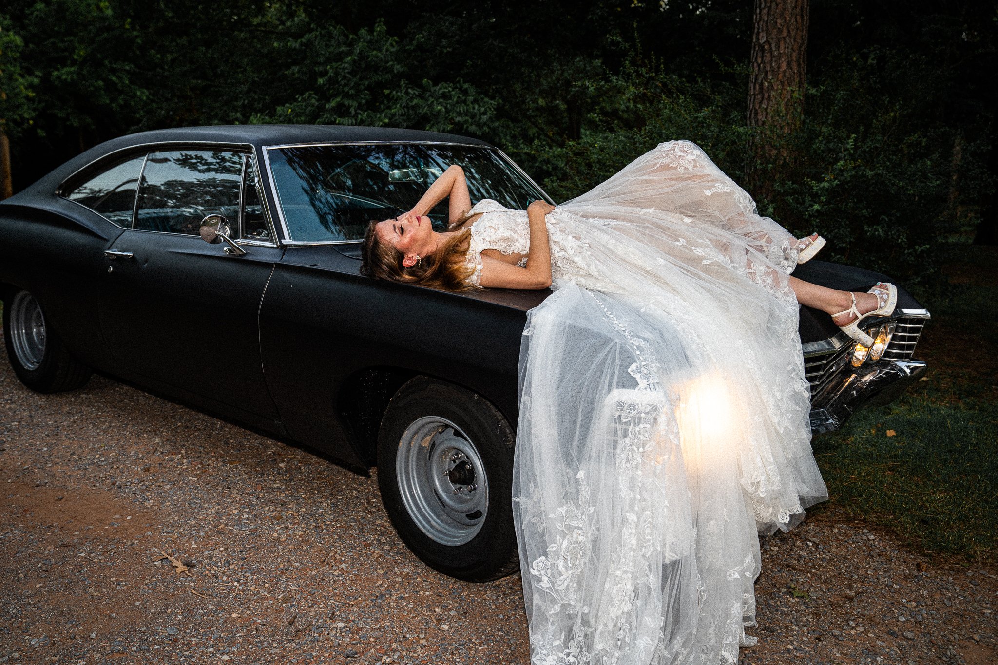 Hannah & Jon Sneak Peek-30.jpg