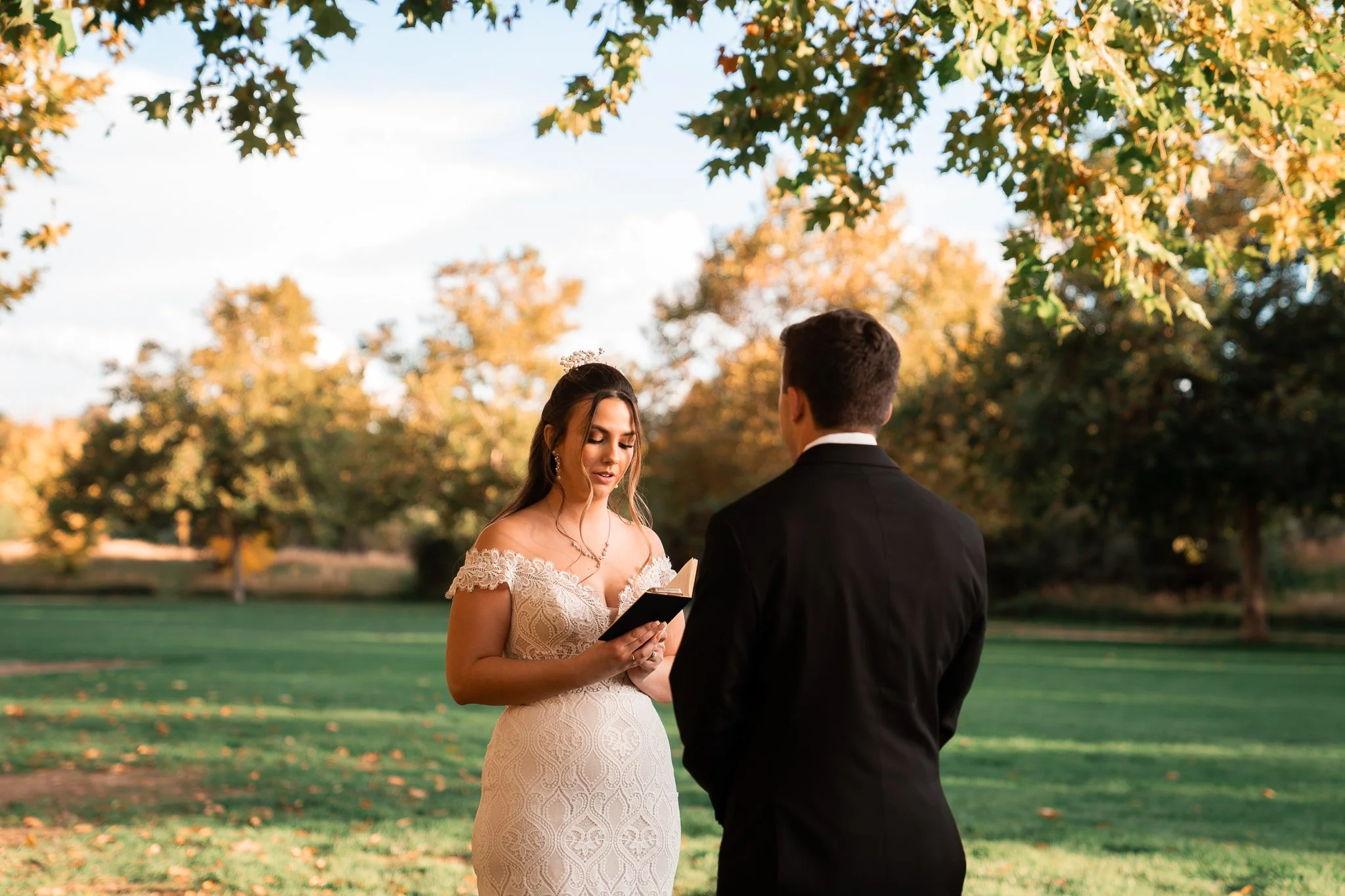 Kaylee & Nathan Preview-10.jpg