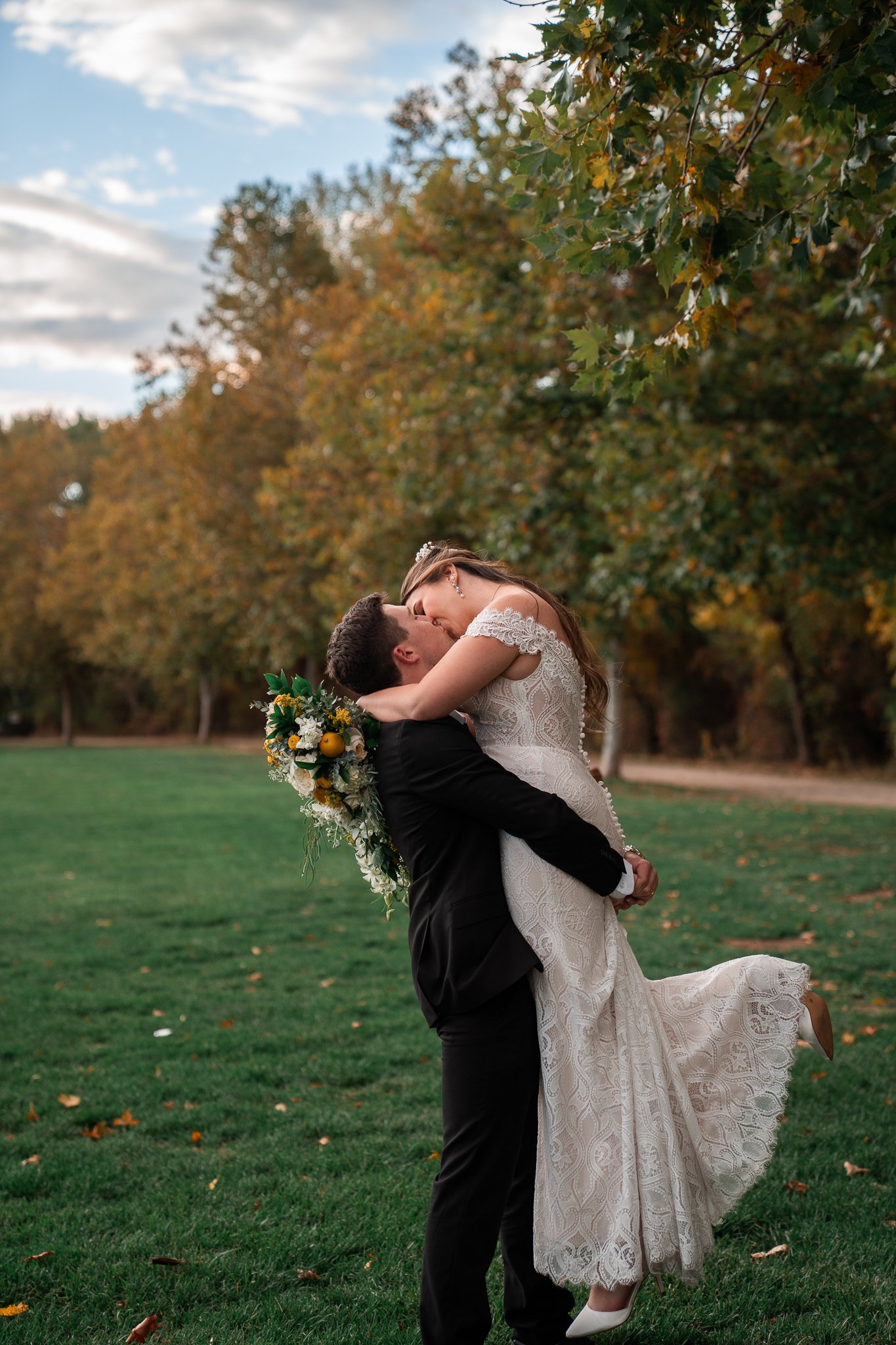 Kaylee & Nathan Preview-16.jpg