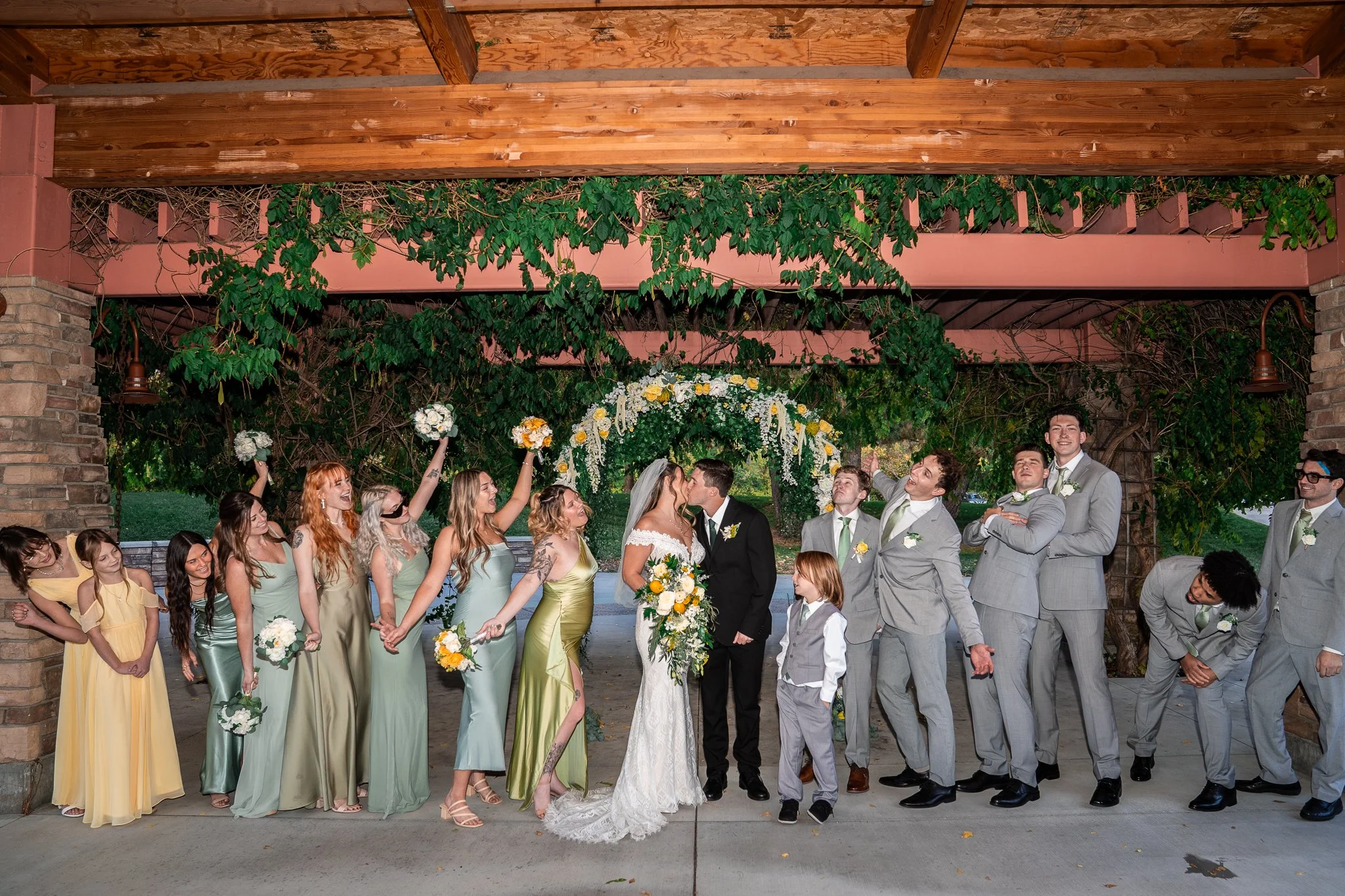 Kaylee & Nathan Preview-02.jpg