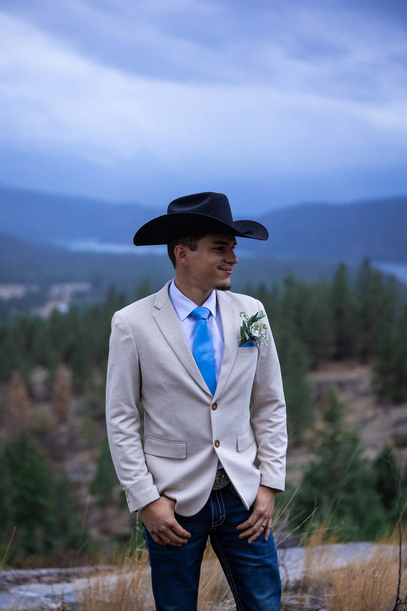 Kailey & Daniel Preview-5.jpg