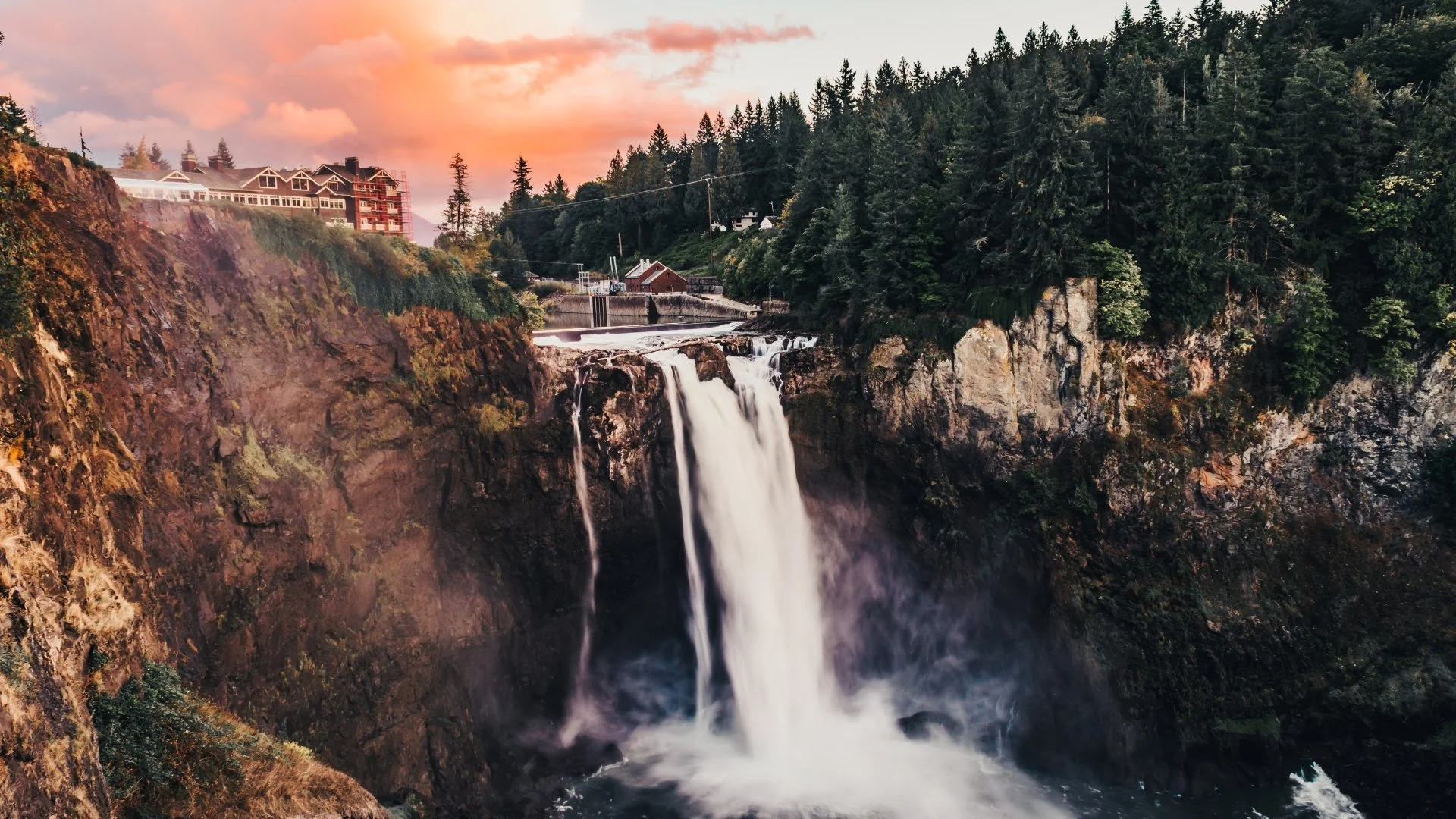 Snoqualmie Falls