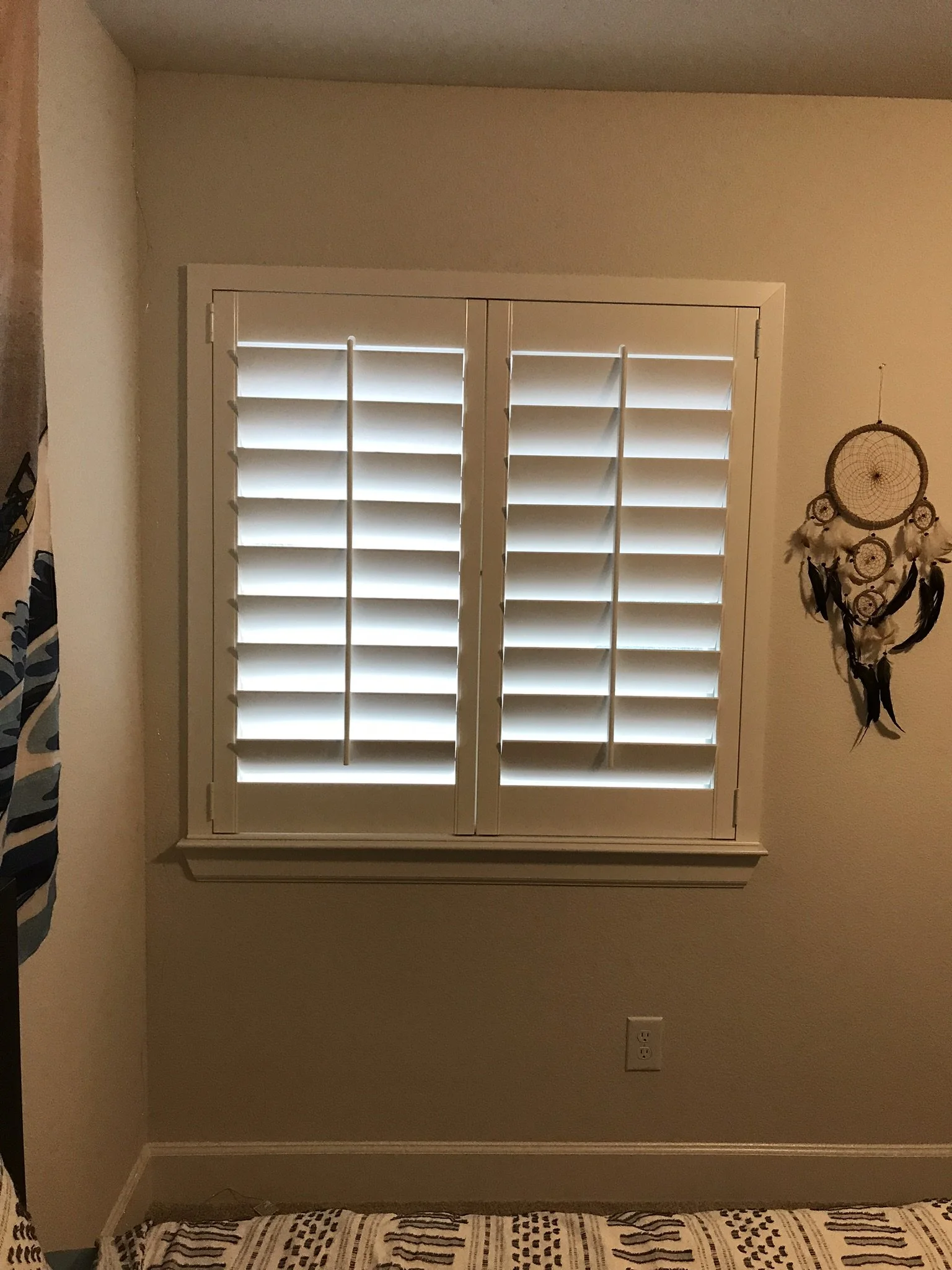 Wood Shutters with tilt rods, painted white, flat master frame, no divider rails, 2 panels.