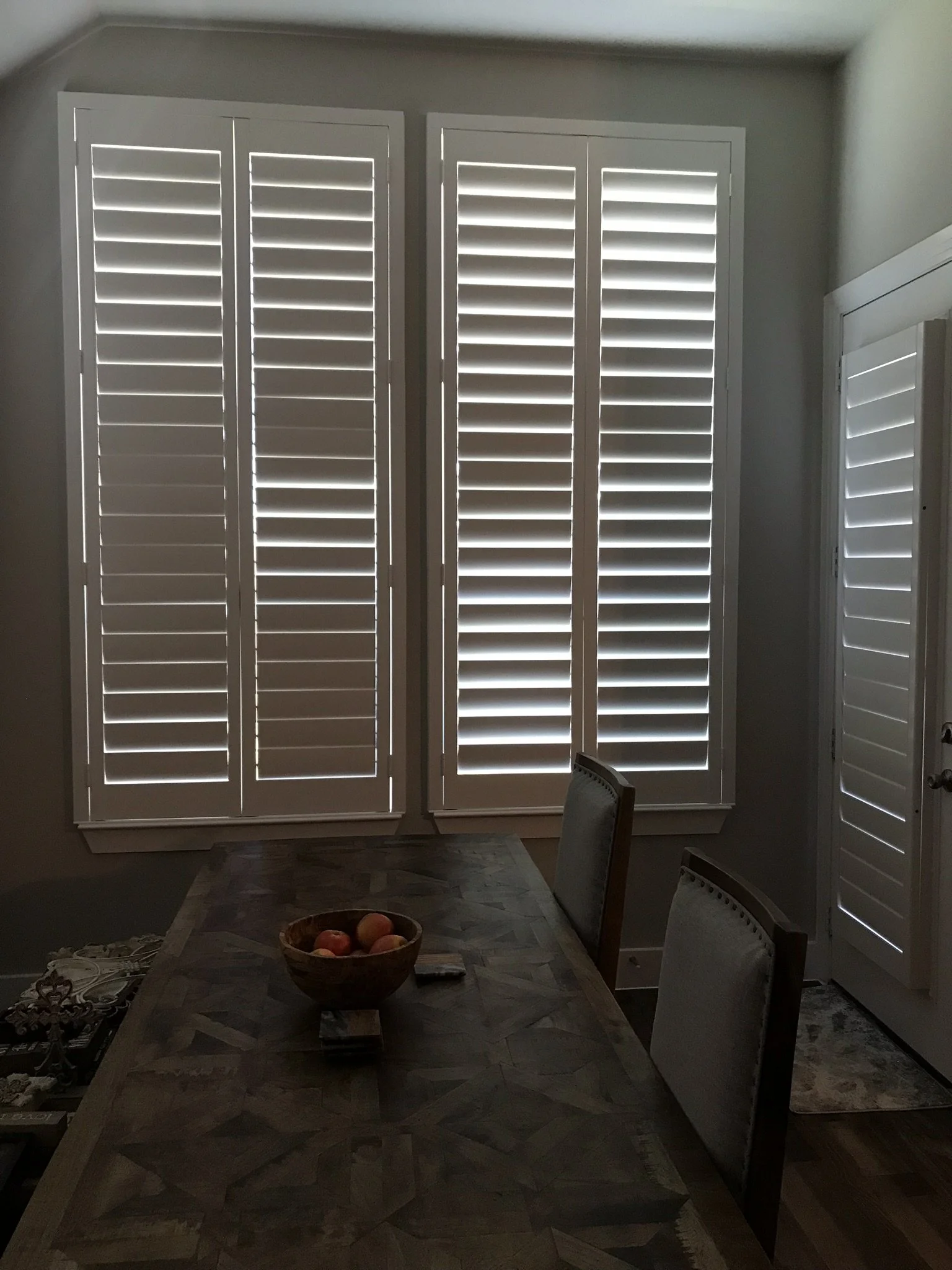Wood shutters with rear hidden tilt, 4 1/2" louvers, SW Pure White, no divider rails.