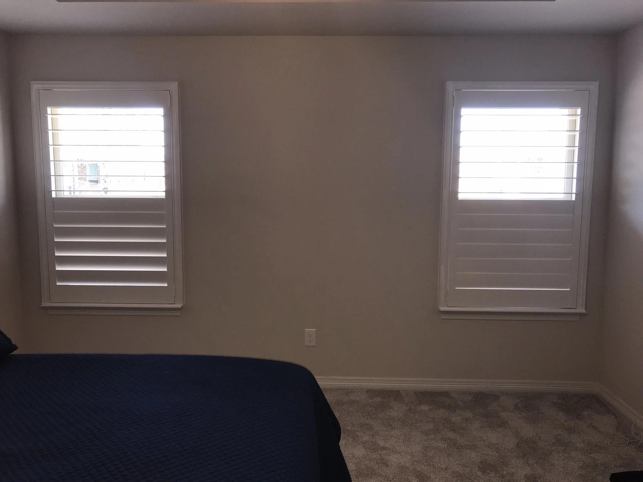 Custom wood shutter with rear tilt rod (clearview), painted white, splits at sash, no cdr.