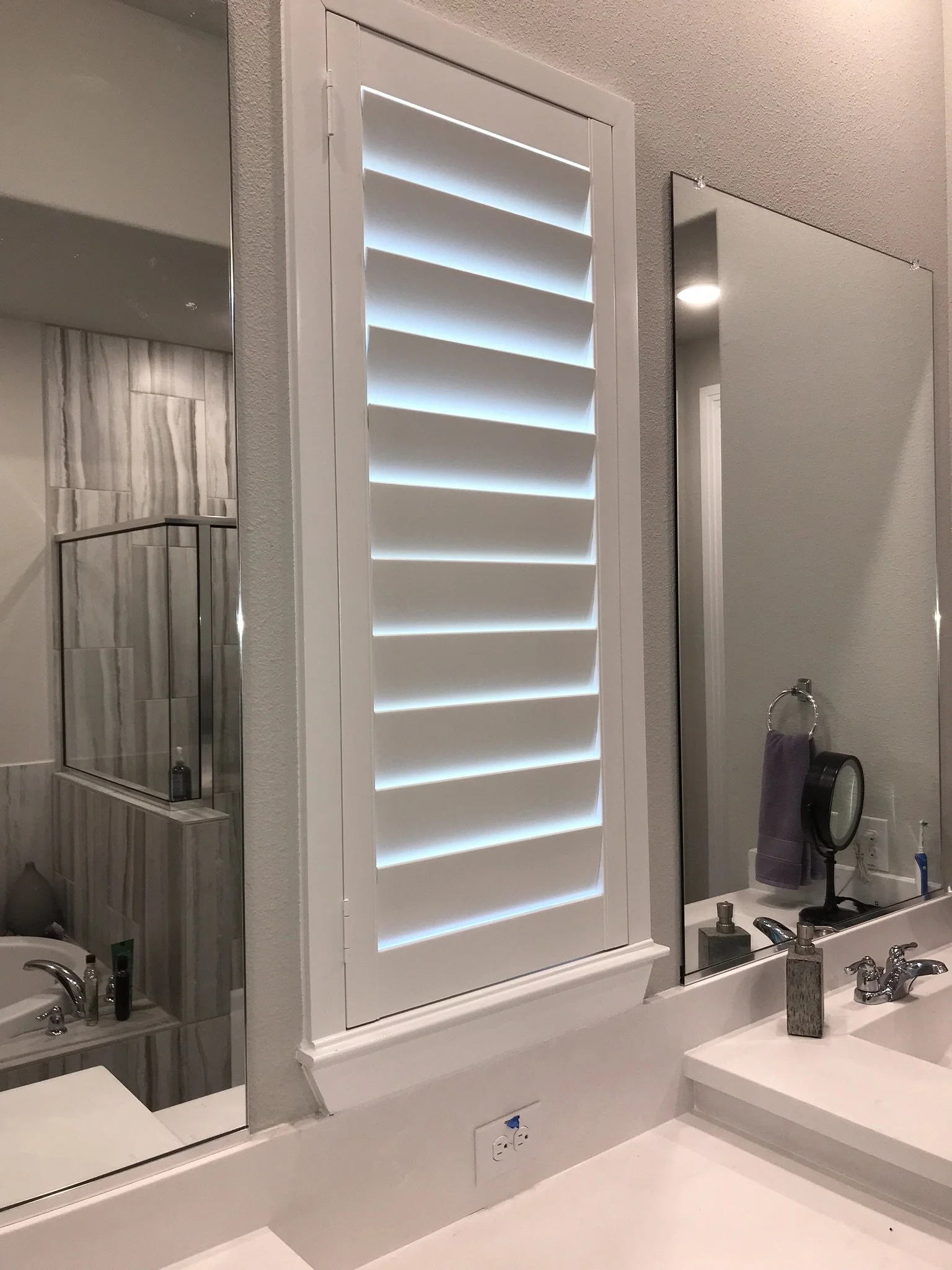 Wood shutters with rear hidden tilt, 4 1/2" louvers, SW Pure White, no divider rails.