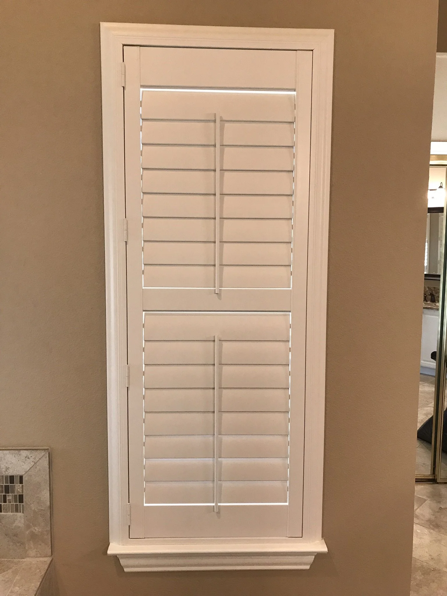 Hunter Douglas Palm Beach Polysatin Vinyl Shutters, 3 1/2" louvers, White Silk, divider rails, front tilt rods, Colonial Z frame, 1 panel and 2 panels, faux shutters.