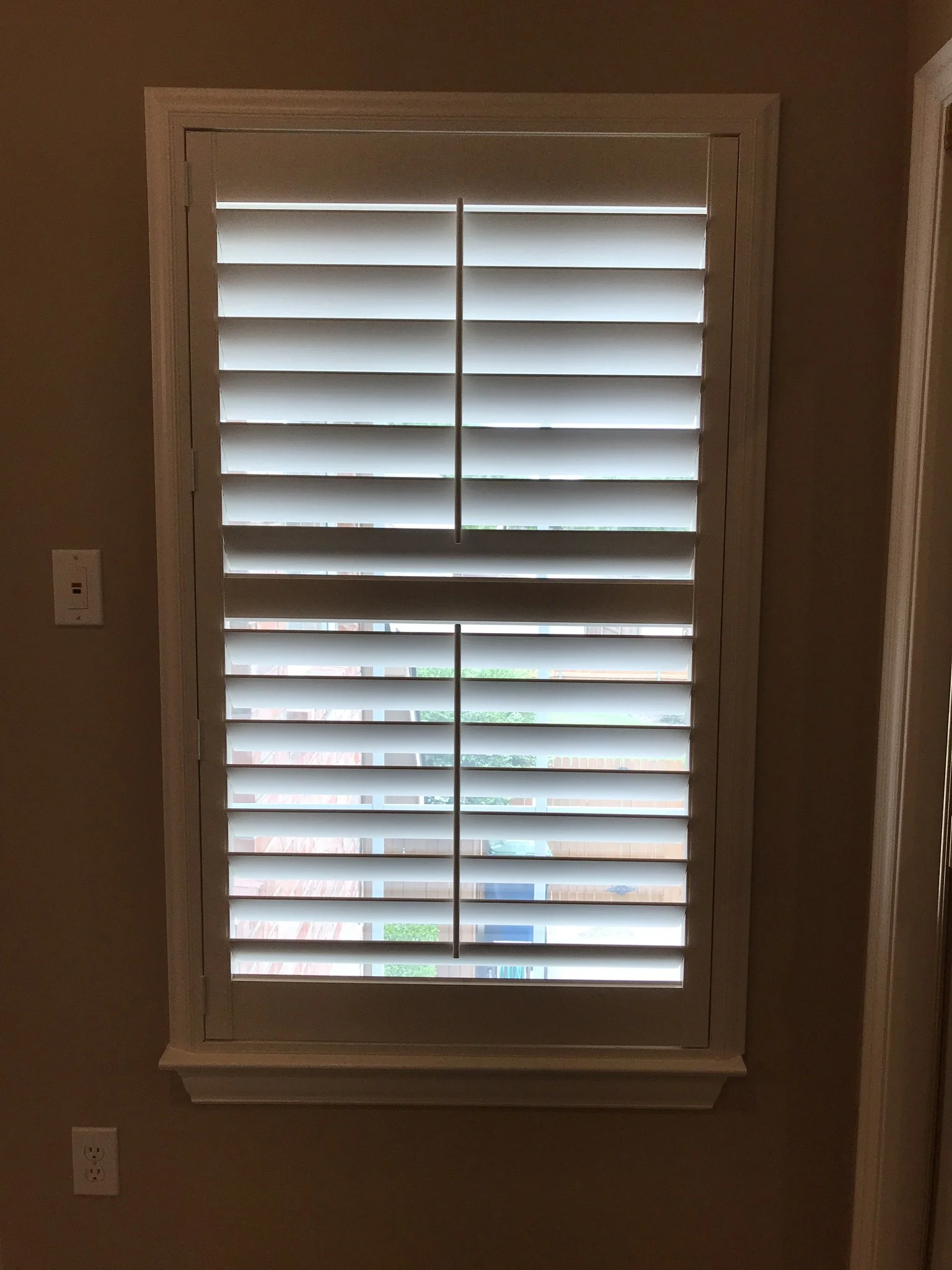 Hunter Douglas Palm Beach Polysatin Vinyl Shutters, 3 1/2" louvers, White Silk, divider rails, front tilt rods, Colonial Z frame, 1 panel and 2 panels, faux shutters.