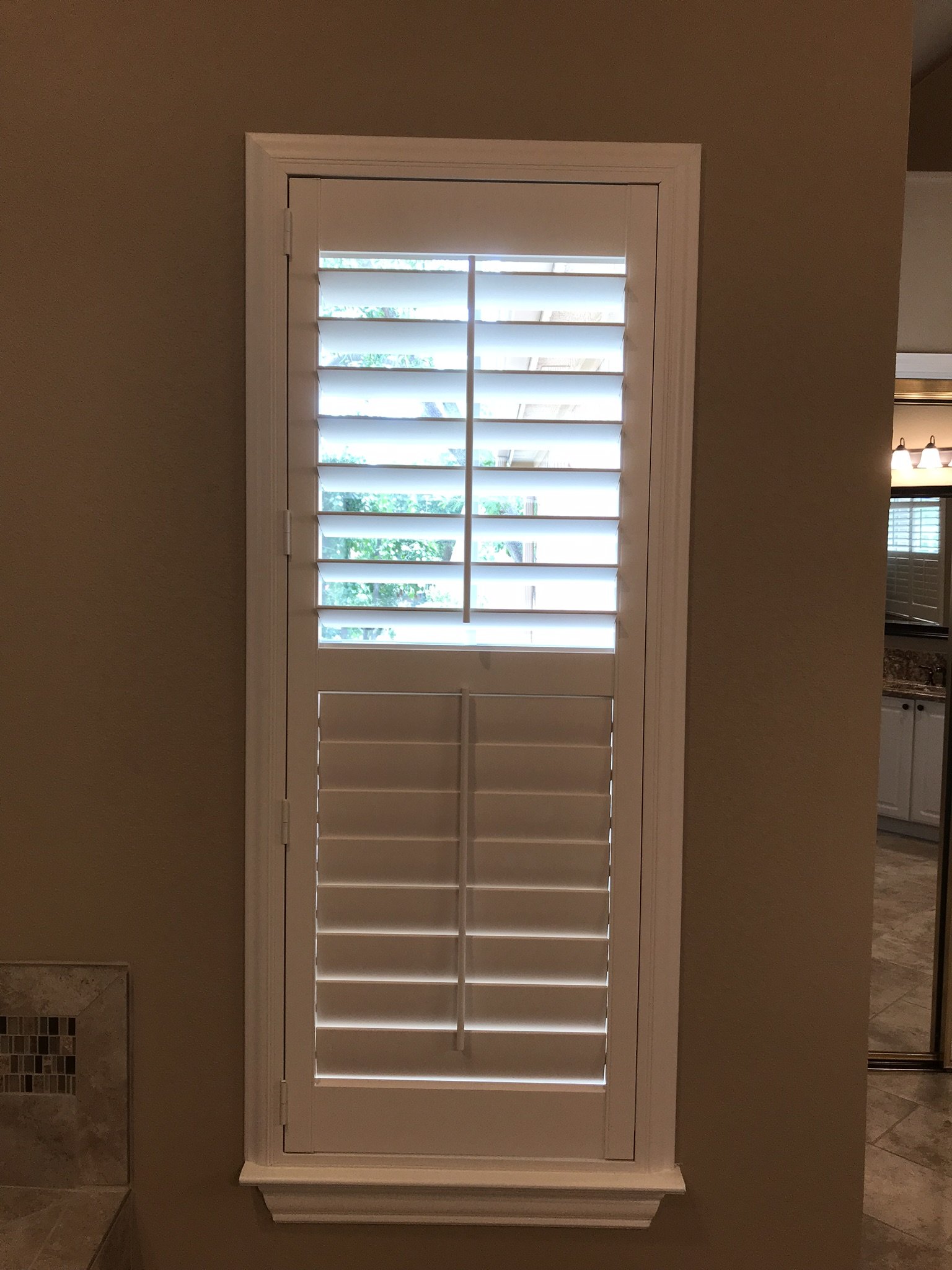 Hunter Douglas Palm Beach Polysatin Vinyl Shutters, 3 1/2" louvers, White Silk, divider rails, front tilt rods, Colonial Z frame, 1 panel and 2 panels, faux shutters.