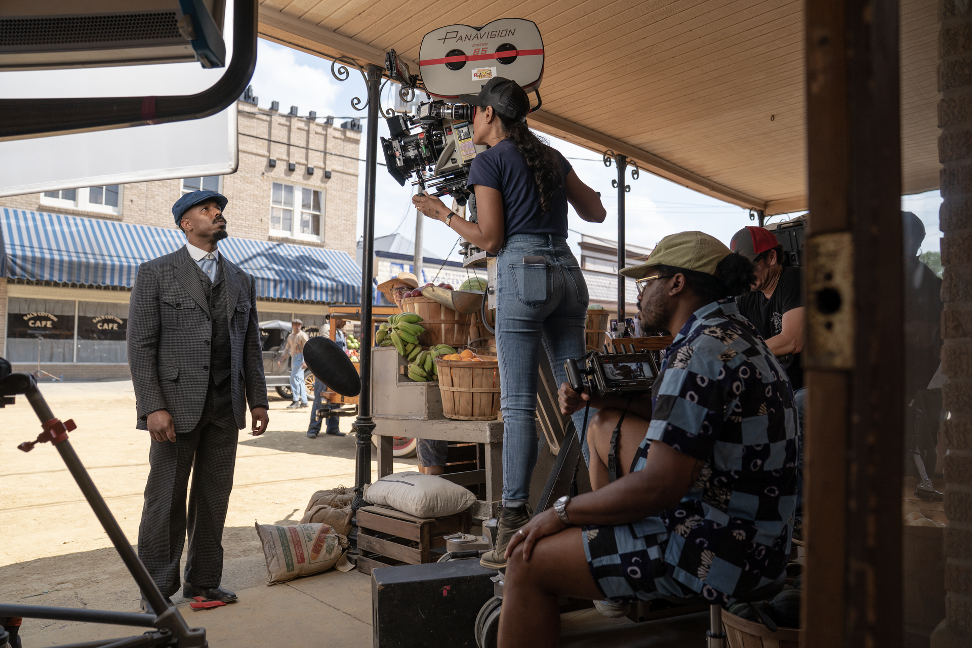 Behind the scenes of Sinners (2025).