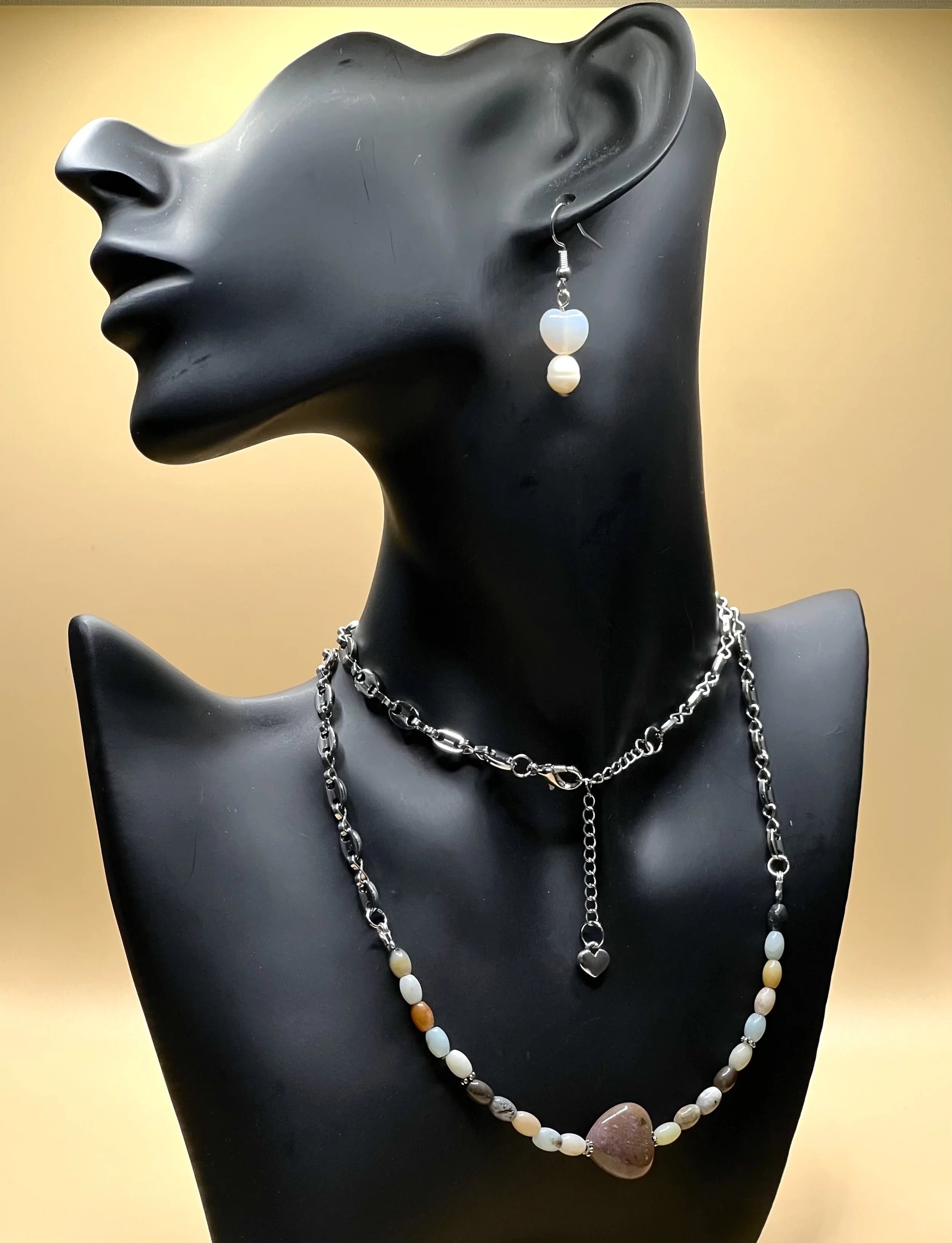 Elegance in Stone: Necklace and Earring Set