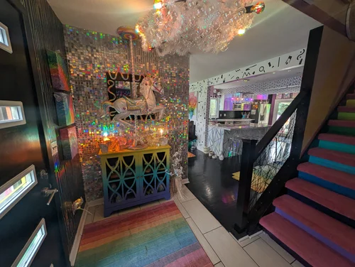 Iridescent Entryway