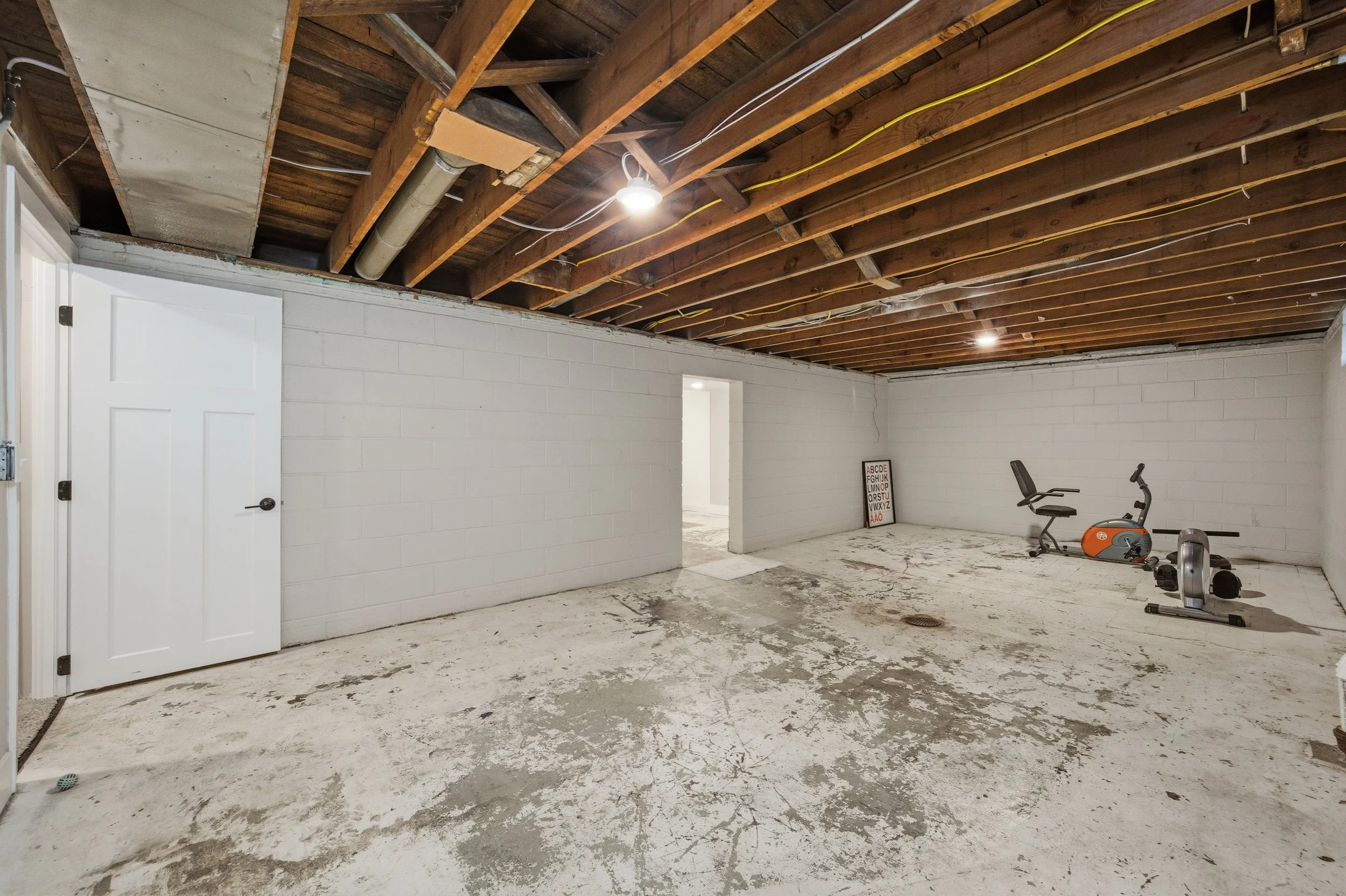 2757 Easton Blvd, Des Moines, IA 50317-20.jpg