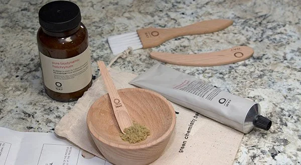 Scalp detox treatment designed to cleanse buildup and rebalance the scalp