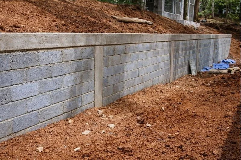 Estructuras de Contención- Estudio de Suelo, construcción y asesoría técnica