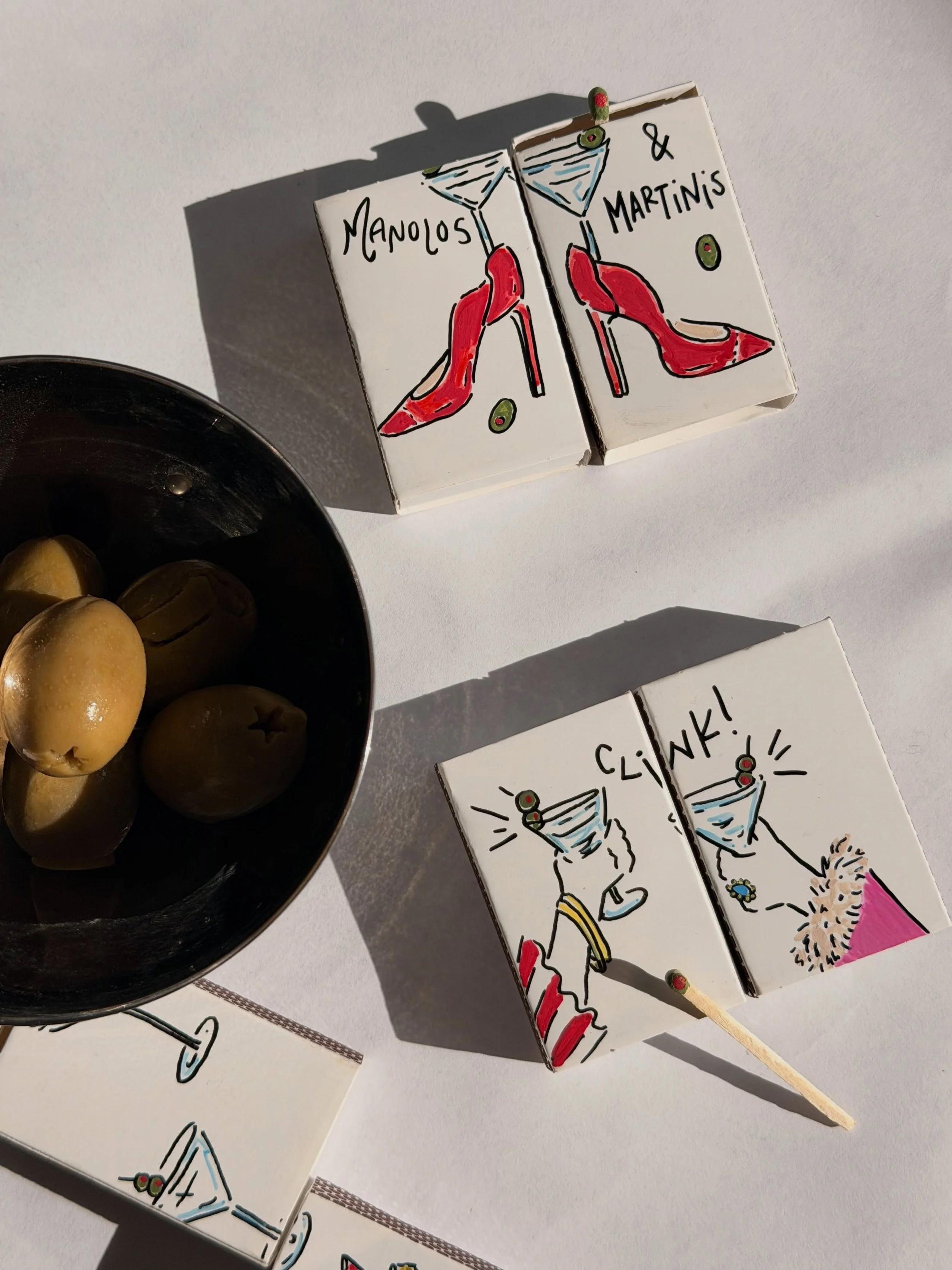 Manolos, martinis and matchboxes&hellip; oh my !!

a little NYC night-out inspired illustrated set 👠