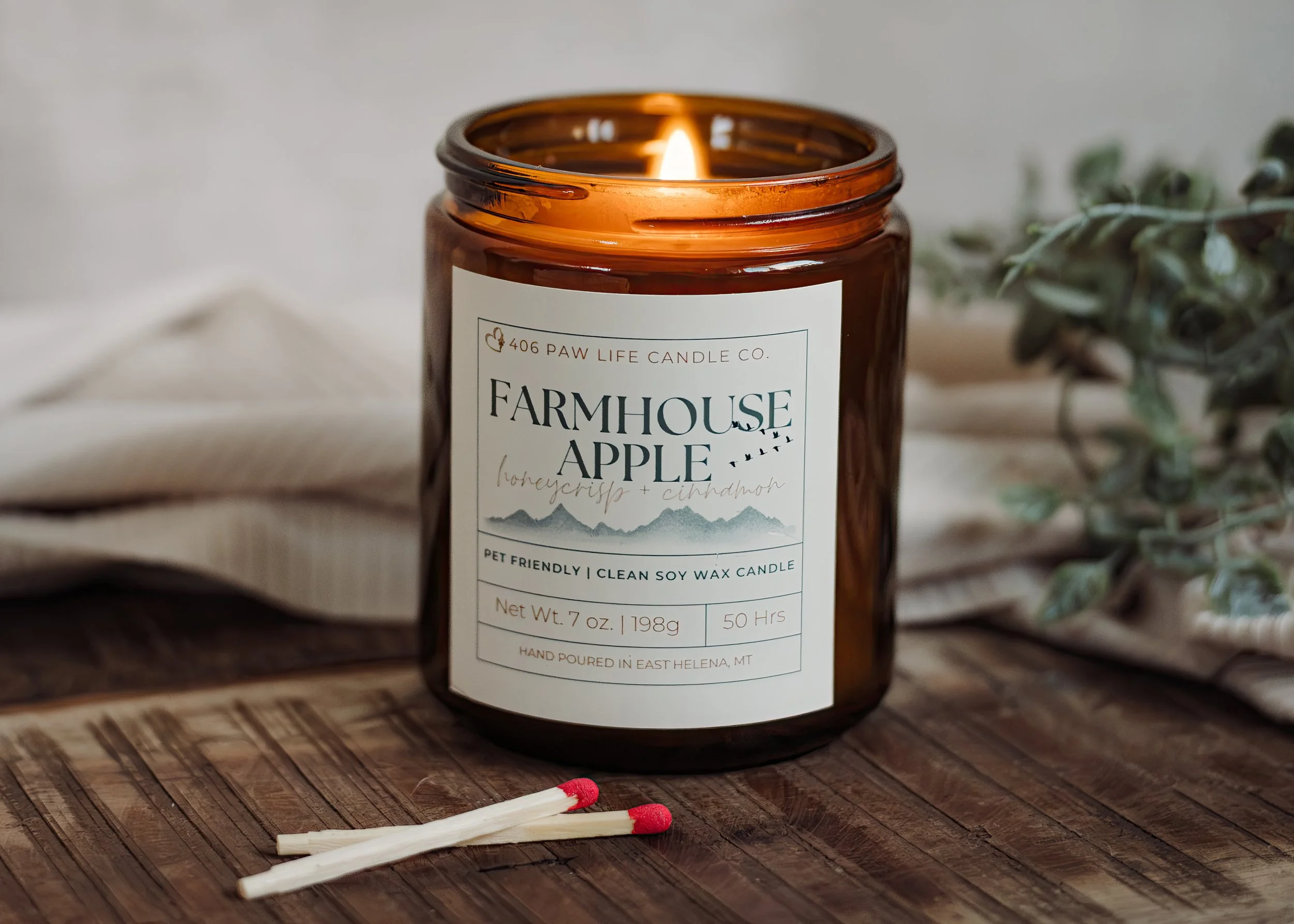 Farmhouse Apple (honeycrisp + cinnamon) Signature