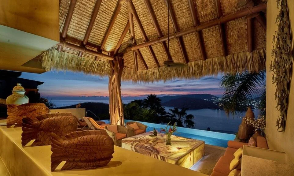 Oceanview Villas vs. Pre-Construction in Zihuatanejo: Which Investment Is Right for You?