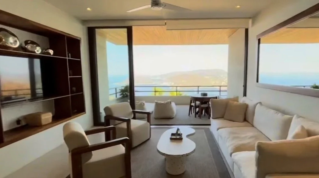 Villa B102 dentro de la comunidad residencial Cerro del Vigía en Zihuatanejo.