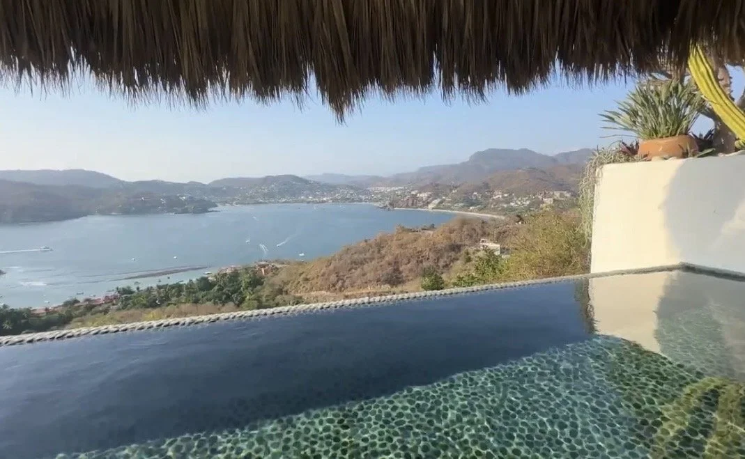 casa-al-final-de-la-calle-infinity-pool-view.jpg