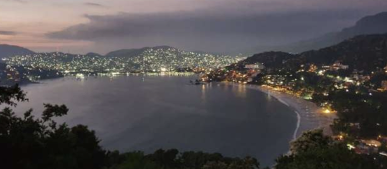 La Ropa foto from TUYUAKUA at night .png (Copy) (Copy) (Copy)