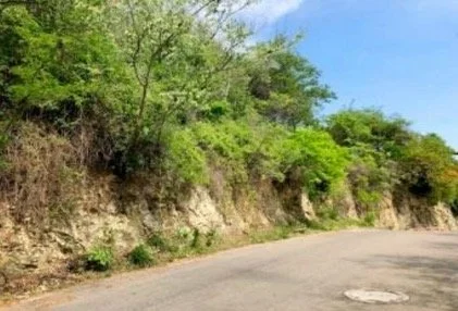 Lote 32 SM 12 la Ropa -6.JPG