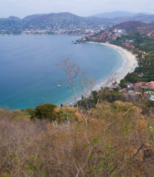 View Playa la Ropa from Cerro del Vigia.png