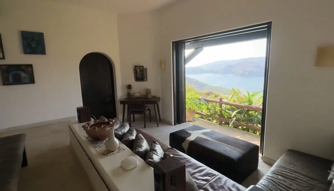 casa-al-final-de-la-calle-primary-bedroom-view.jpg