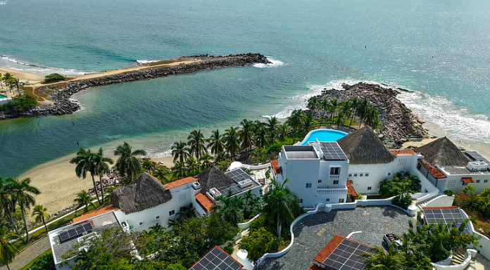 PORTO IXTAPA 38.09.png