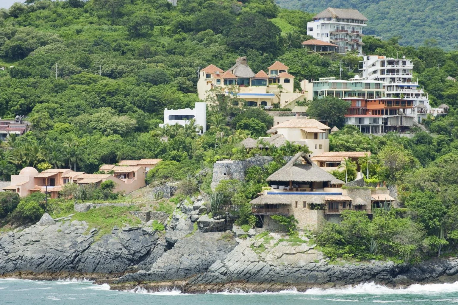Beachfront and oceanview residences along the Zihuatanejo coastline