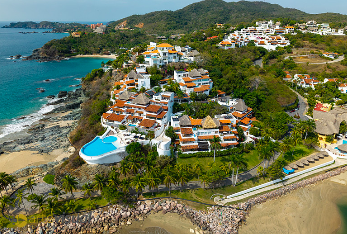 PORTO IXTAPA 46.png