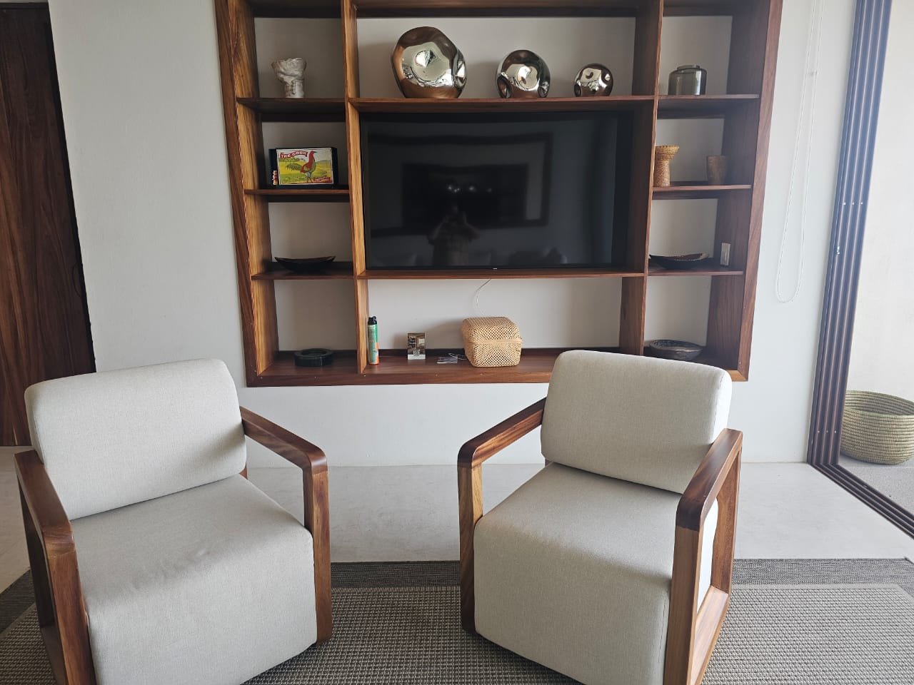 CERRO-DEL-VIGIA-VILLA-FOR-SALE-B1025.jpg