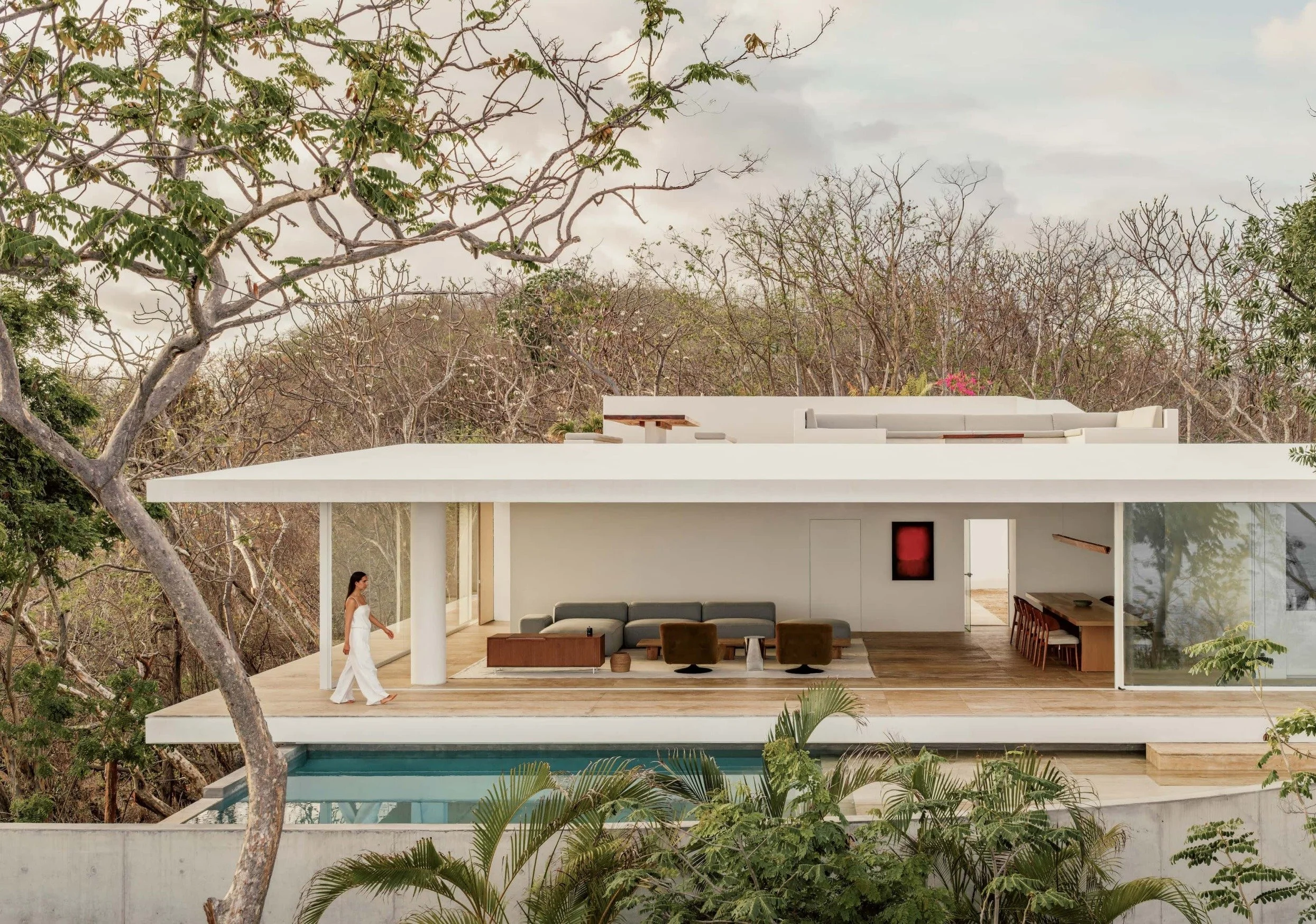 Arquitectura contemporánea de Casa Malonic en Punta Garrobo, Zihuatanejo.