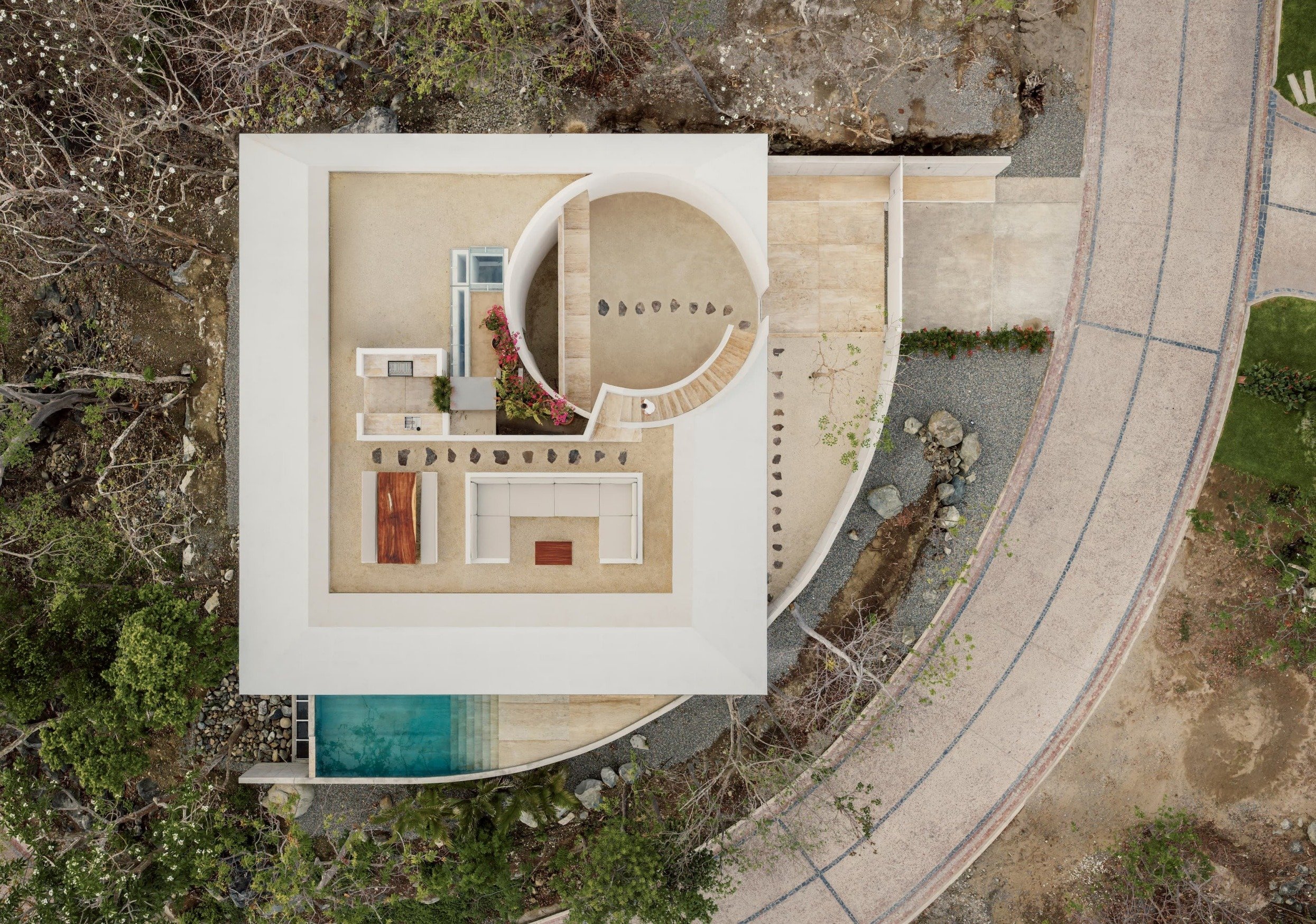 Casa_Malonic_Page_27_01.jpg