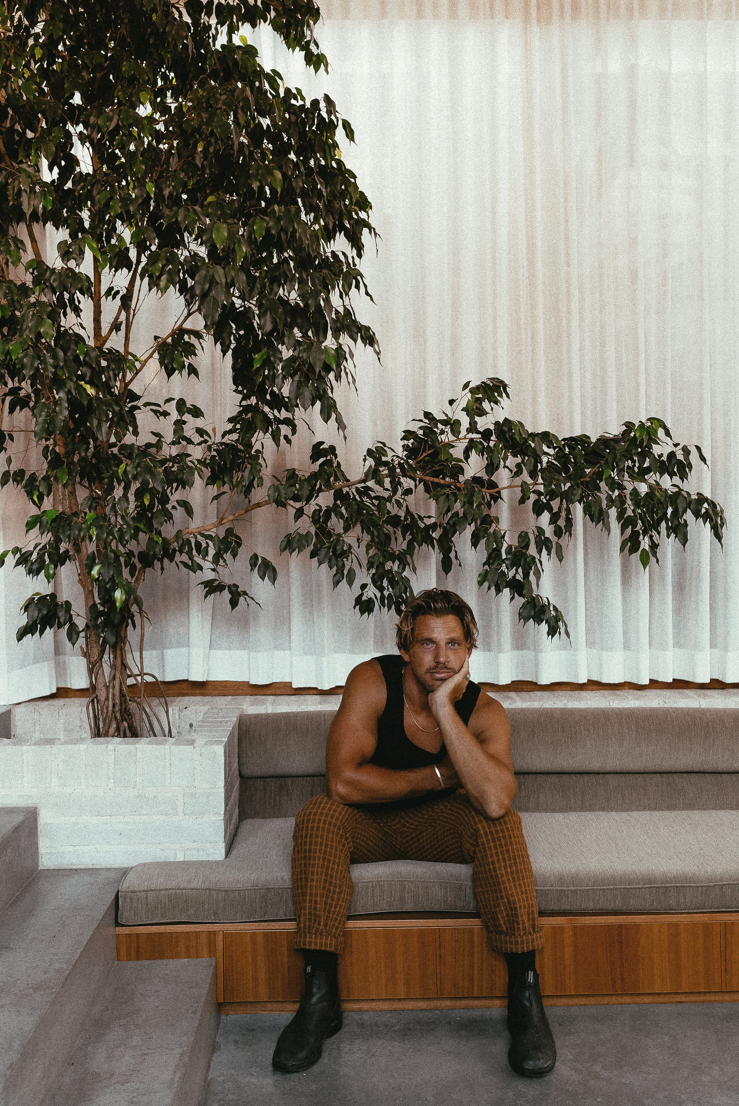 Kyle Lionhart                                                   Presented by Great Southern Nights