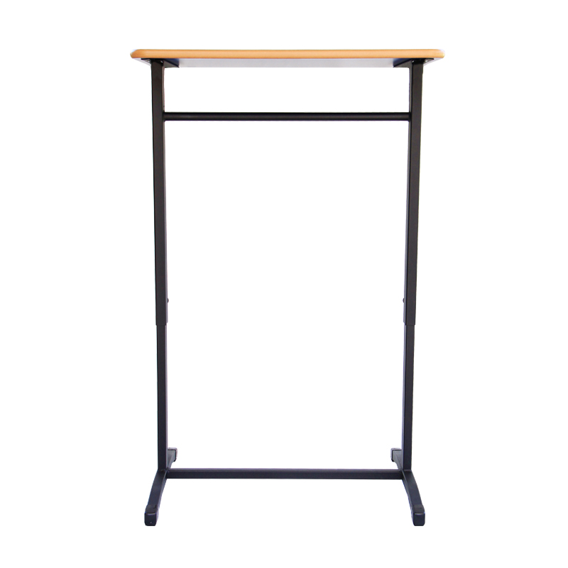 senior_desk_nt_2.jpg