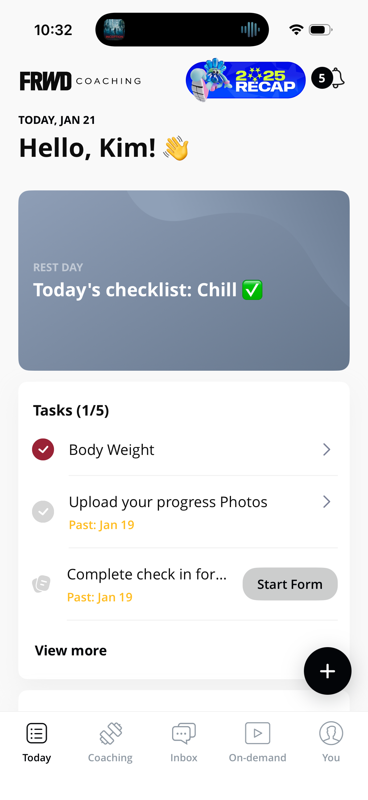 Mobile app screen showing a coaching platform with a greeting to Kim, a weekly recap banner, and a task list for a rest day focused on relaxing. Tasks include tracking body weight, uploading progress photos, and completing a check-in form.
