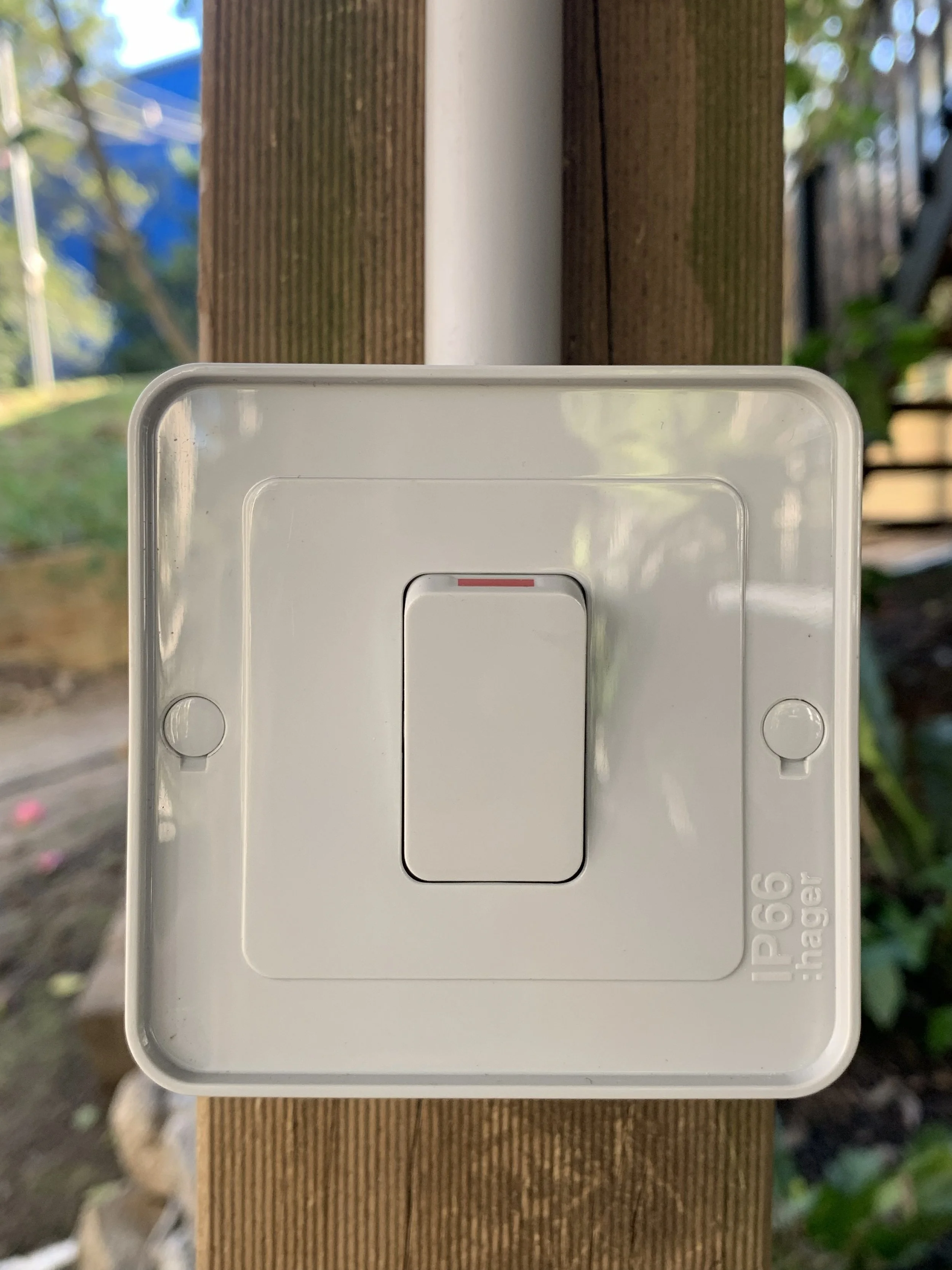outdoor light switch