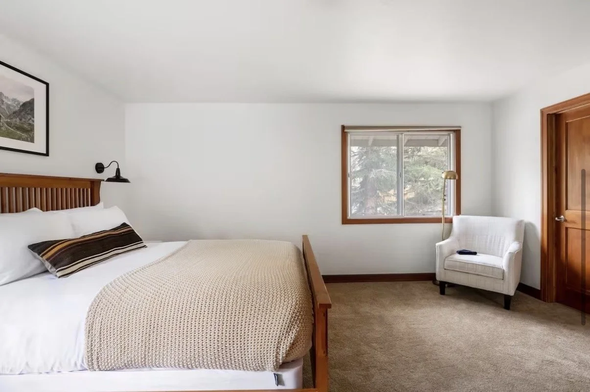 The Queen Chalet Suite