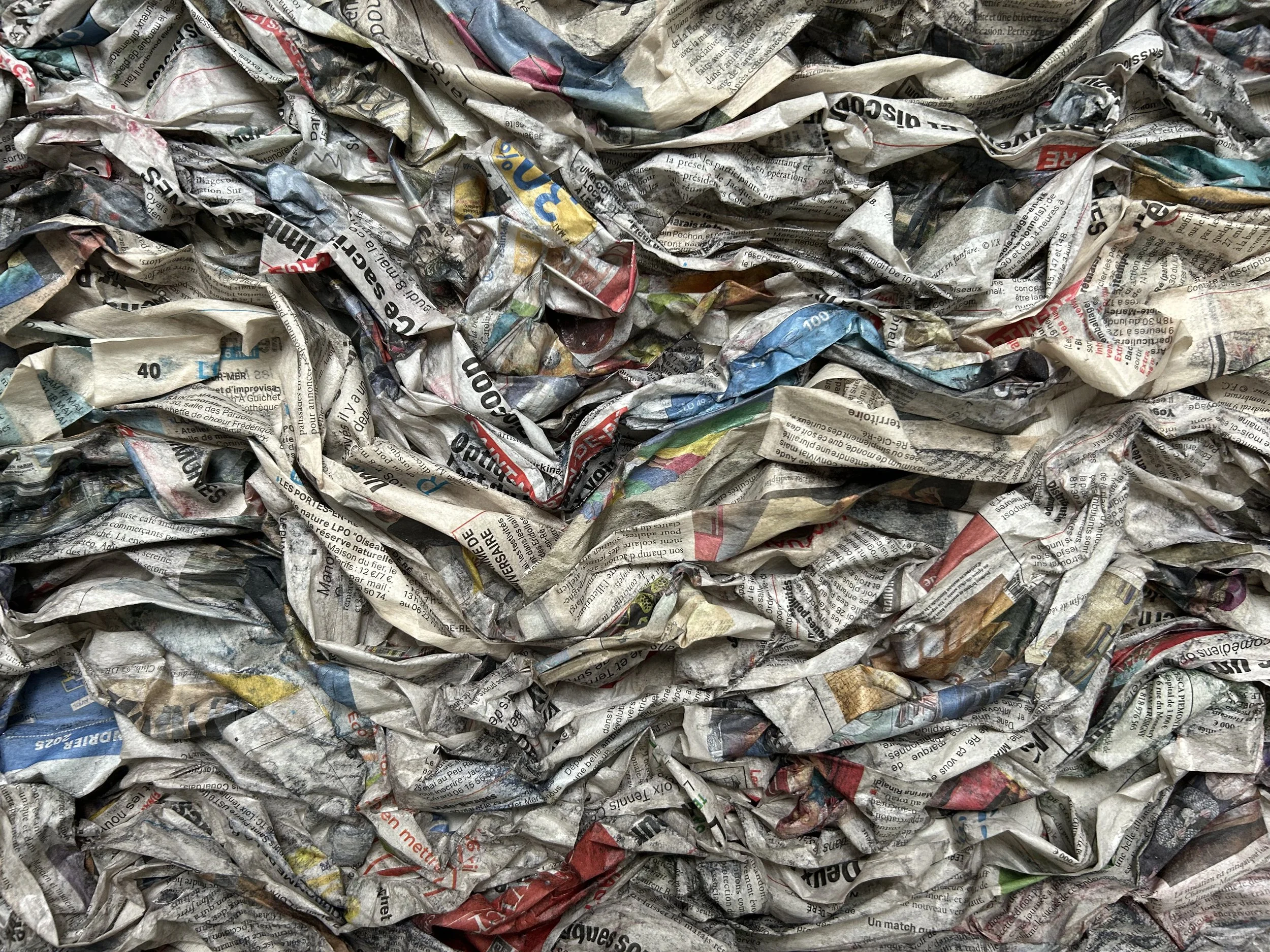 IMG_5634_detail1_2024 papier froisse 100x100.jpg.jpg