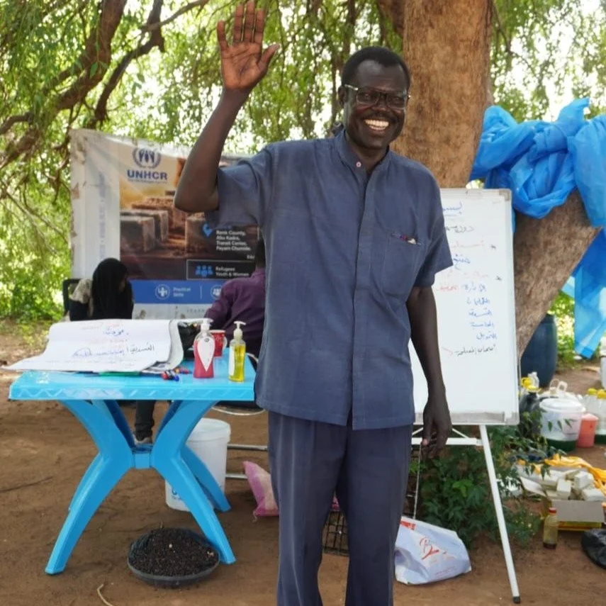 #educationanddramaforpeace Our Business Skills Trainer, Abdel Moiz, himself a #refugee from #Sudan. He shares his skills with others, improving lives and building peace in his community. He is a #hero. #peaceinSudan