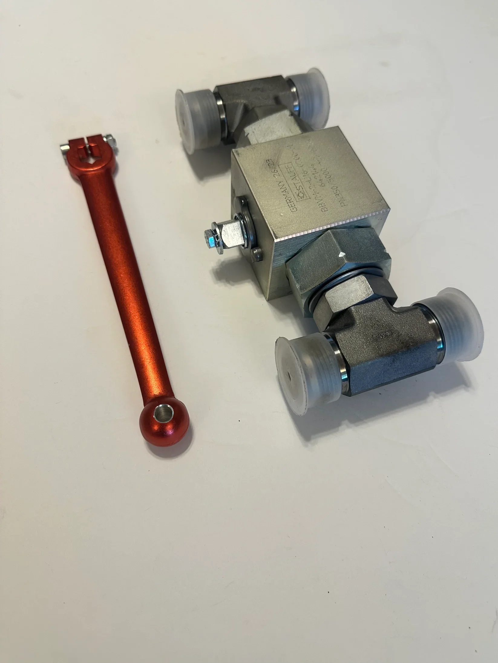 Keith BALL VALVE 1" WITH O-RING BOSS TEES AND HANDLE
