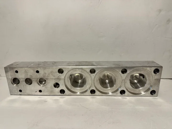 Hallco Rear Base Manifold