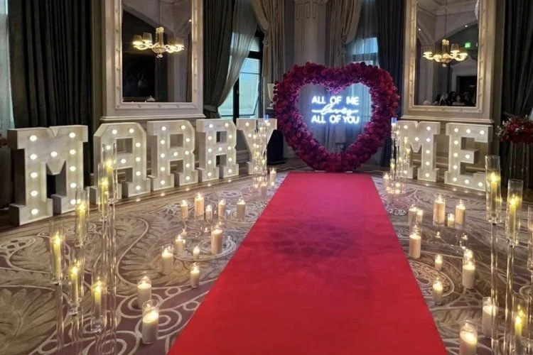 heiratsantrag schweiz roter herzbogen elegant xxl marry me.jpeg