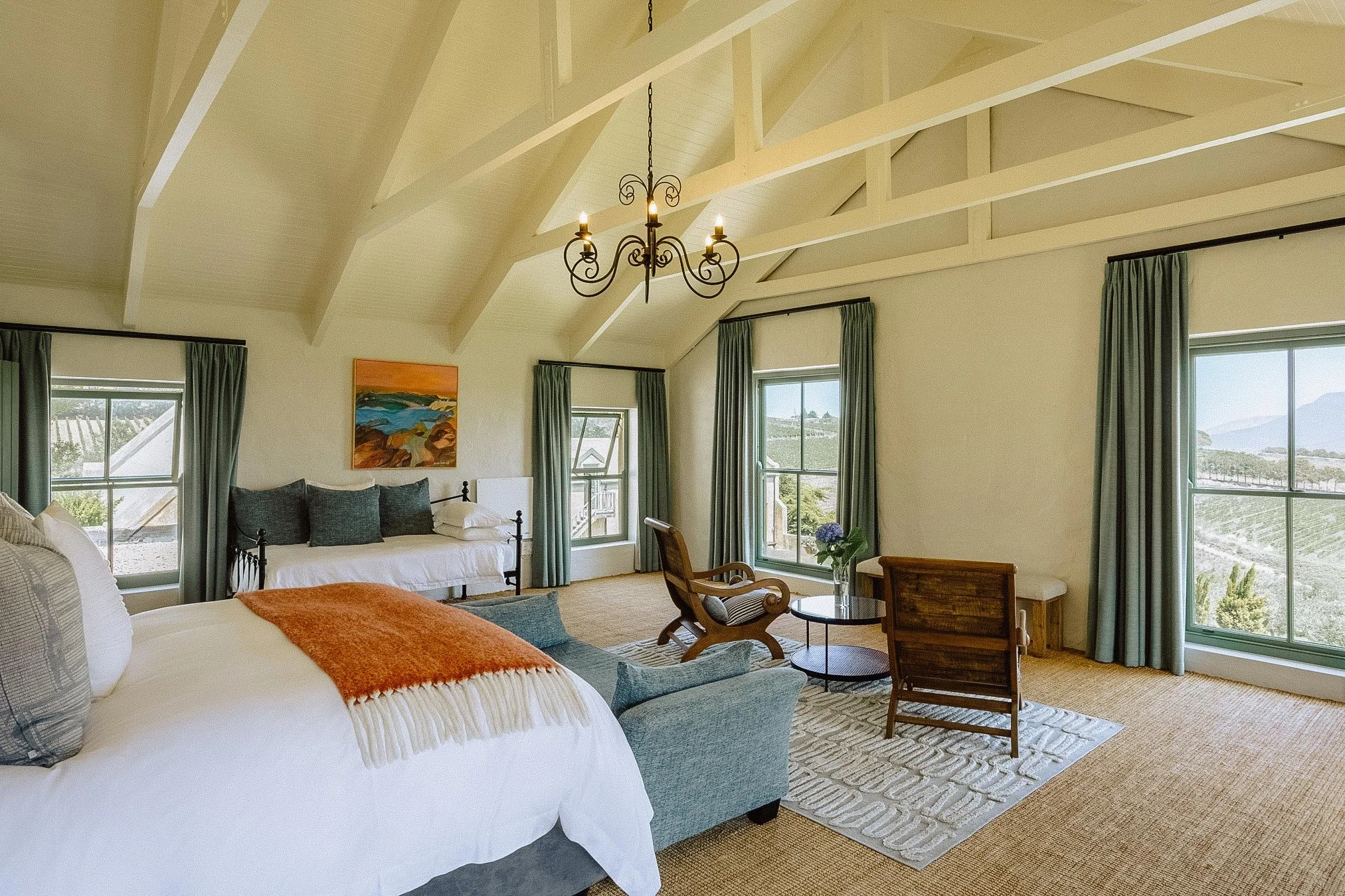 Moyas-Vineyard-MvR-2026-02-Interior-Bedroom-1-001.jpg