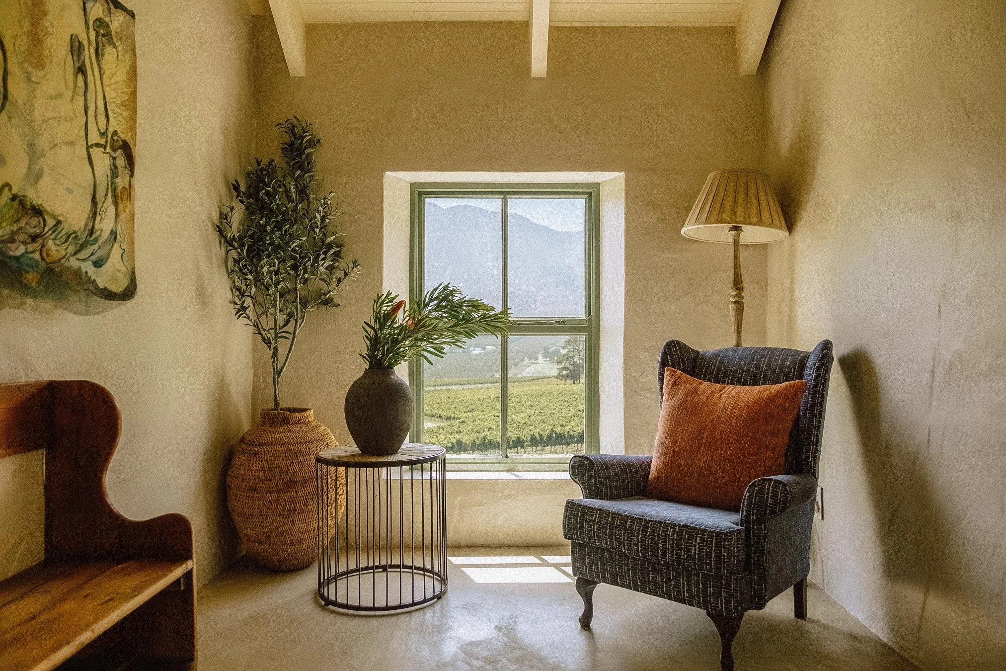 Moyas-Vineyard-MvR-2026-02-Interior-Bedroom-2-007.jpg