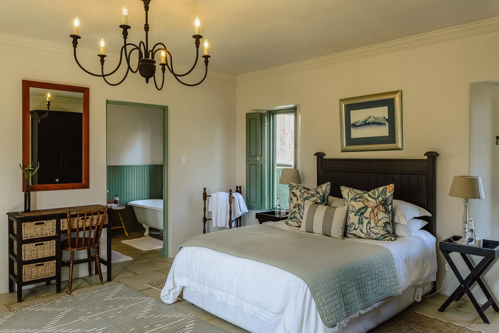 Moyas-Vineyard-MvR-2026-02-Interior-Bedroom-5-003.jpg