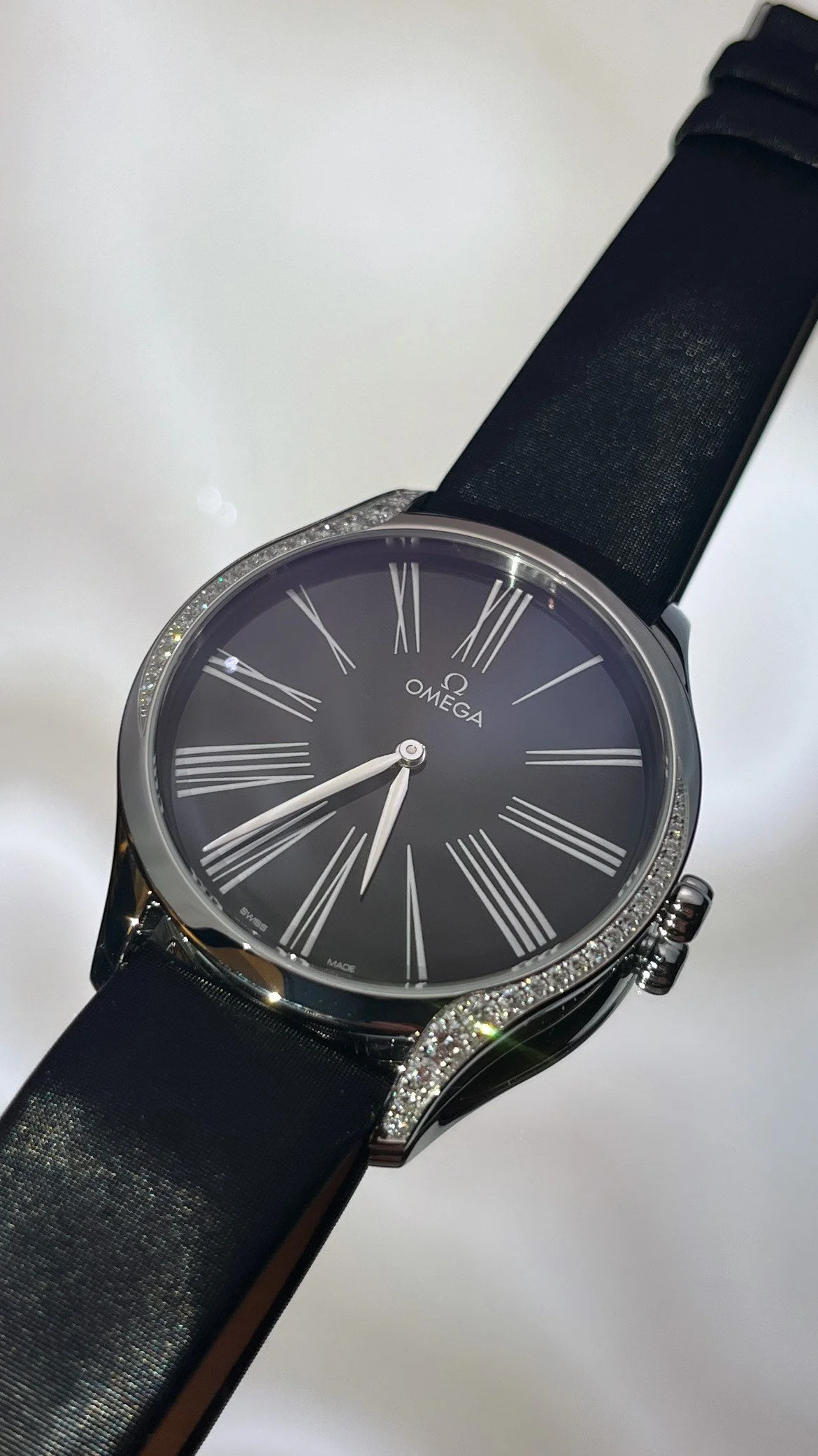 Omega 39mm DeVille Trésor Quartz Black Dial Diamonds - Discontinued