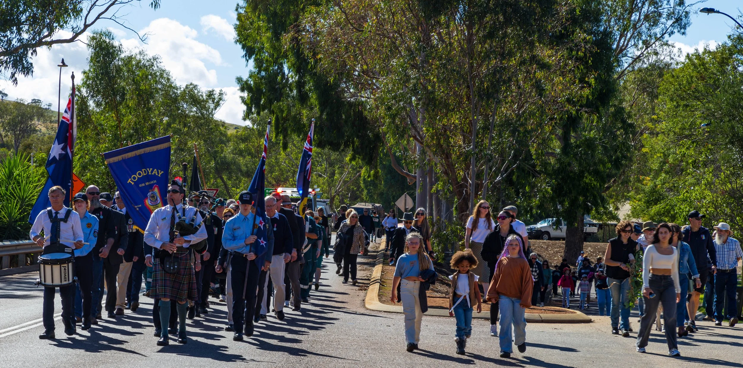 PARADE AND CROWD (1 of 1).jpg