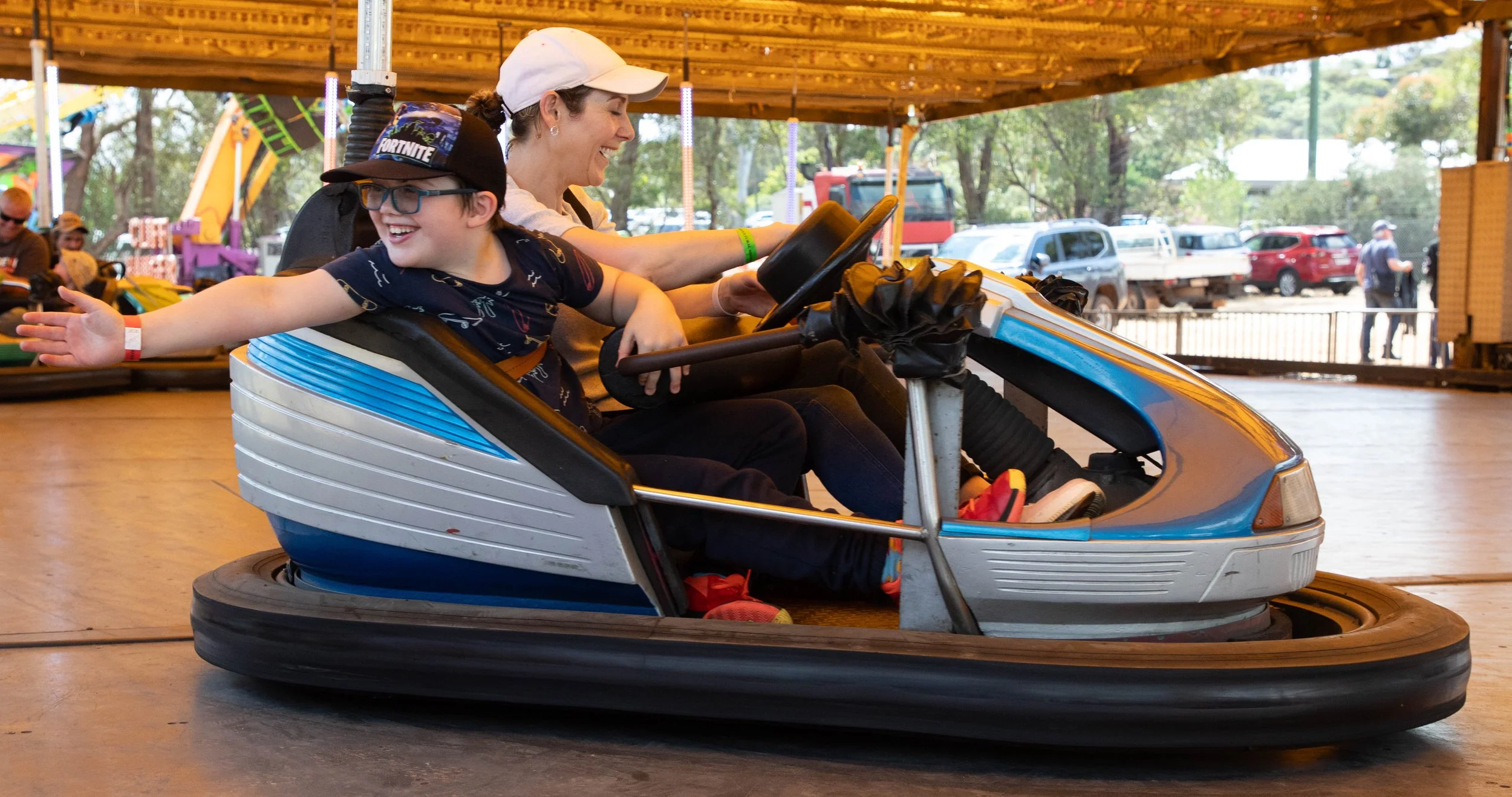 AG SHOW2 PAGE 5 PIC- Bumper car2 (1 of 1).jpg